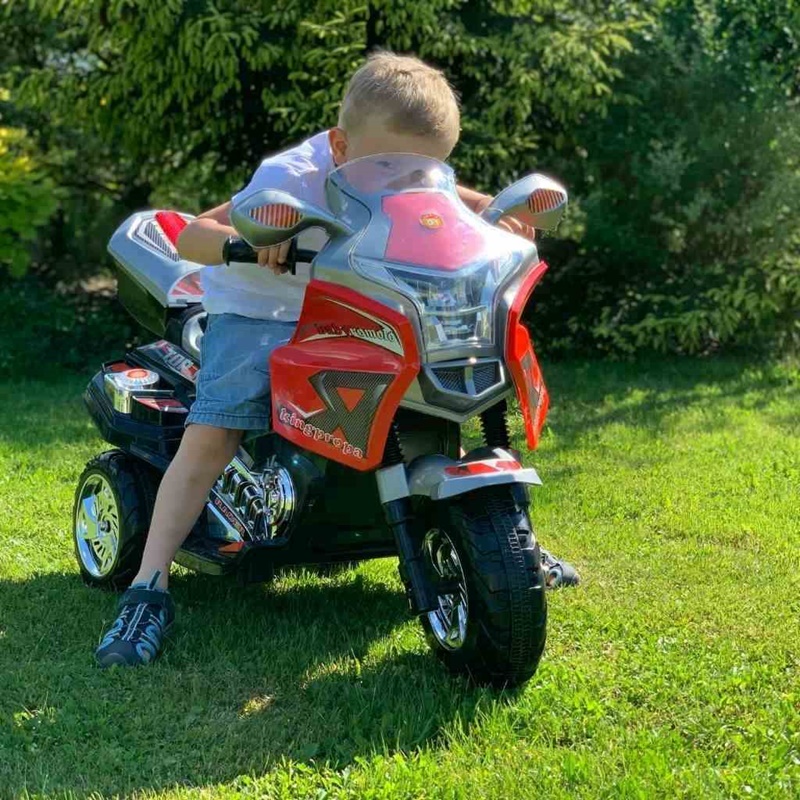 https://megaurwis.pl/data/include/cms/description/nowy1/babymix/motocyklracer/3.jpg