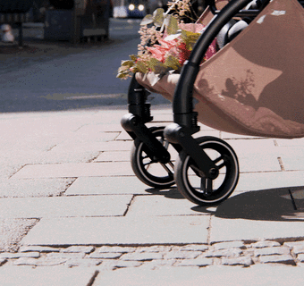 Britax Römer RIO skrętne koła i zawieszenie