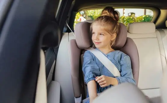 Fotelik Britax & Romer SWIVEL 2 rosnący z dzieckiem od urodzenia do 7 lat