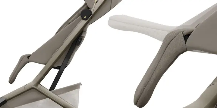 Regulowany podnóżek w wózku Maxi Cosi Fame Cabin