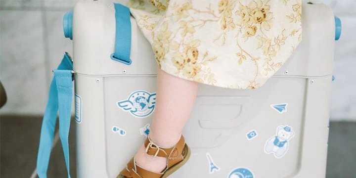 Stokke JetKids BedBox z naklejkami do personalizacji