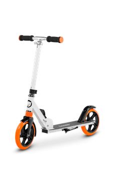 lionelo luca hulajnoga