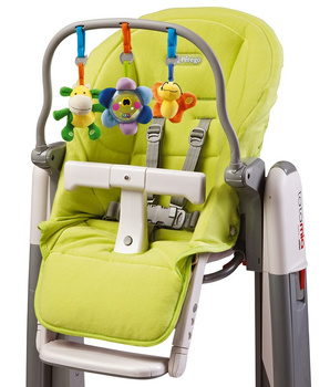 peg-perego kit tatamia pałąk z zabawkami + wkładka do krzesełka