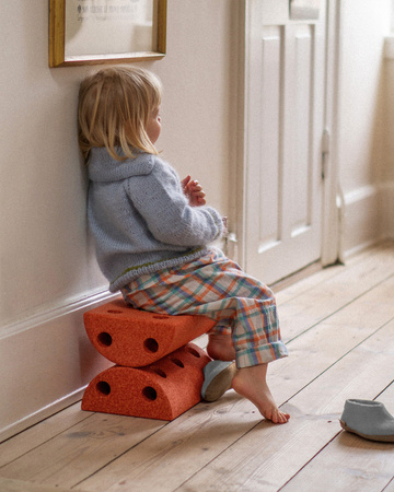 modu kids stool